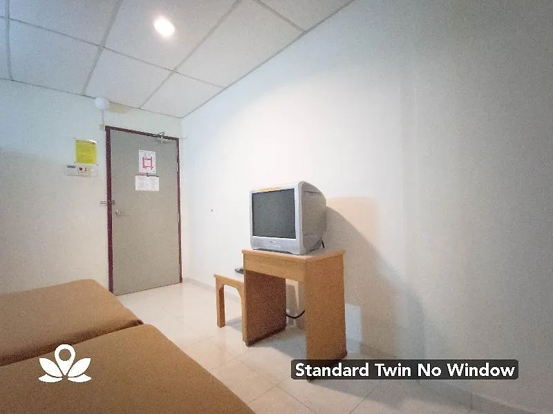 Zen Rooms Coastal Park Hotel Malacca 2*,
